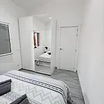 Luxury With Privacy And Jacuzzi By Canarias Prime Homes Chalé *