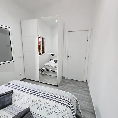 Luxury With Privacy And Jacuzzi By Canarias Prime Homes Chalet *