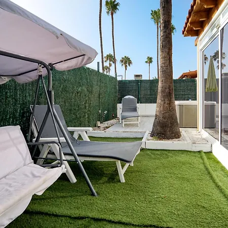 Luxury With Privacy And Jacuzzi By Canarias Prime Homes Chalet Maspalomas (Gran Canaria)