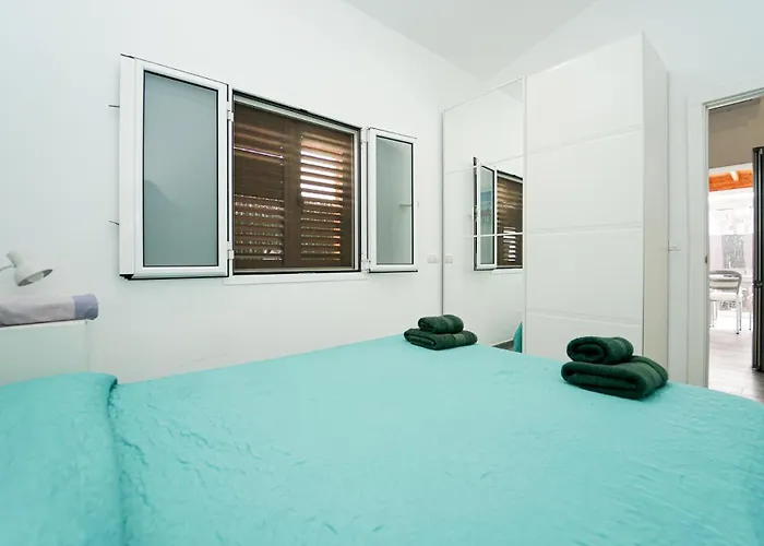 Luxury With Privacy And Jacuzzi By Canarias Prime Homes マスパロマス